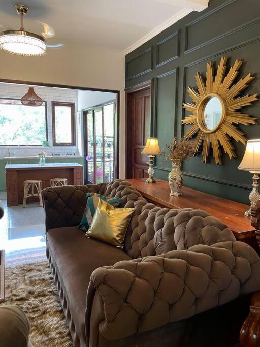 2 Floor With Natural Environment *